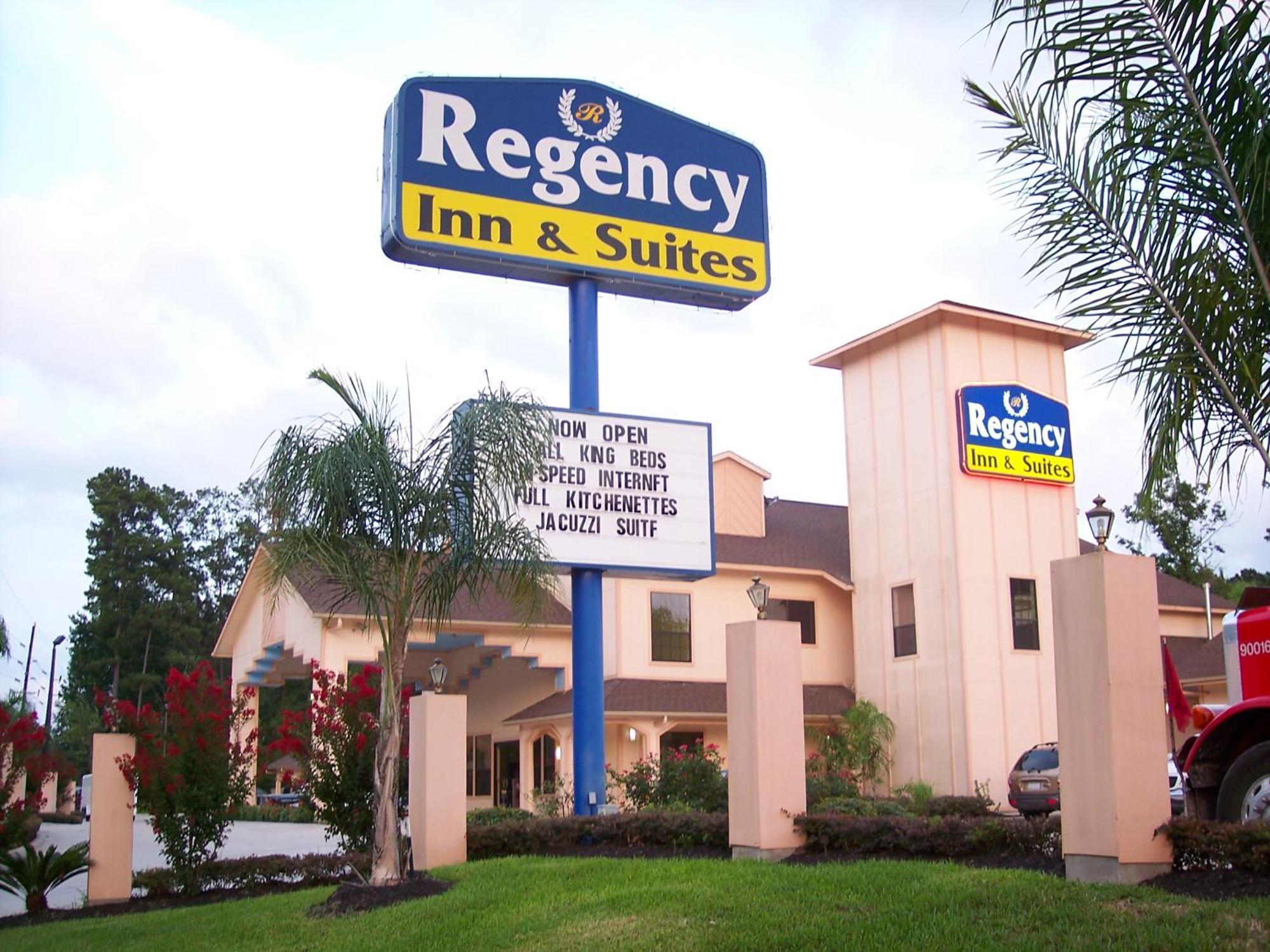 Regency Inn And Suites Humble Exterior photo